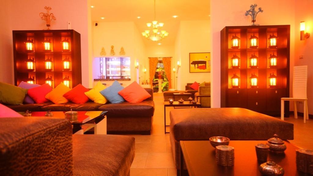 Pictory Garden Resort Sattahip Buitenkant foto